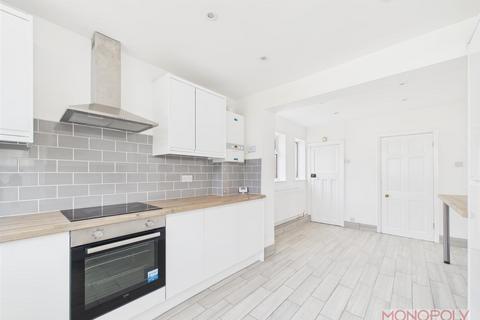 3 bedroom semi-detached house for sale, Bodwyn Park, Gresford, Wrexham