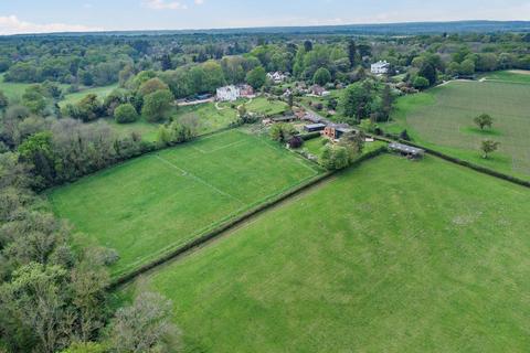 undefined, Manns Hill, Burghfield Common, Berkshire