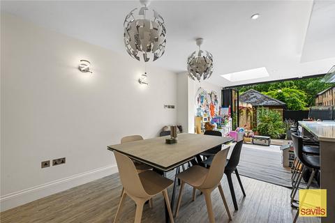 30 Portland Square, London, E1W 2QR
