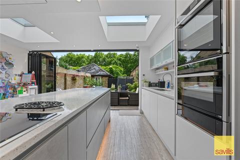 30 Portland Square, London, E1W 2QR