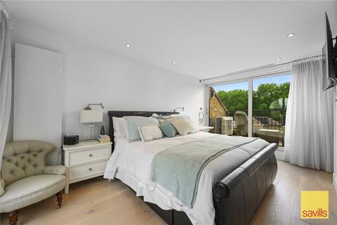 30 Portland Square, London, E1W 2QR
