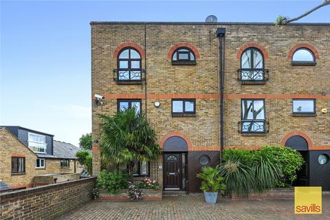 30 Portland Square, London, E1W 2QR