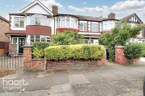 Barmouth Avenue, Greenford