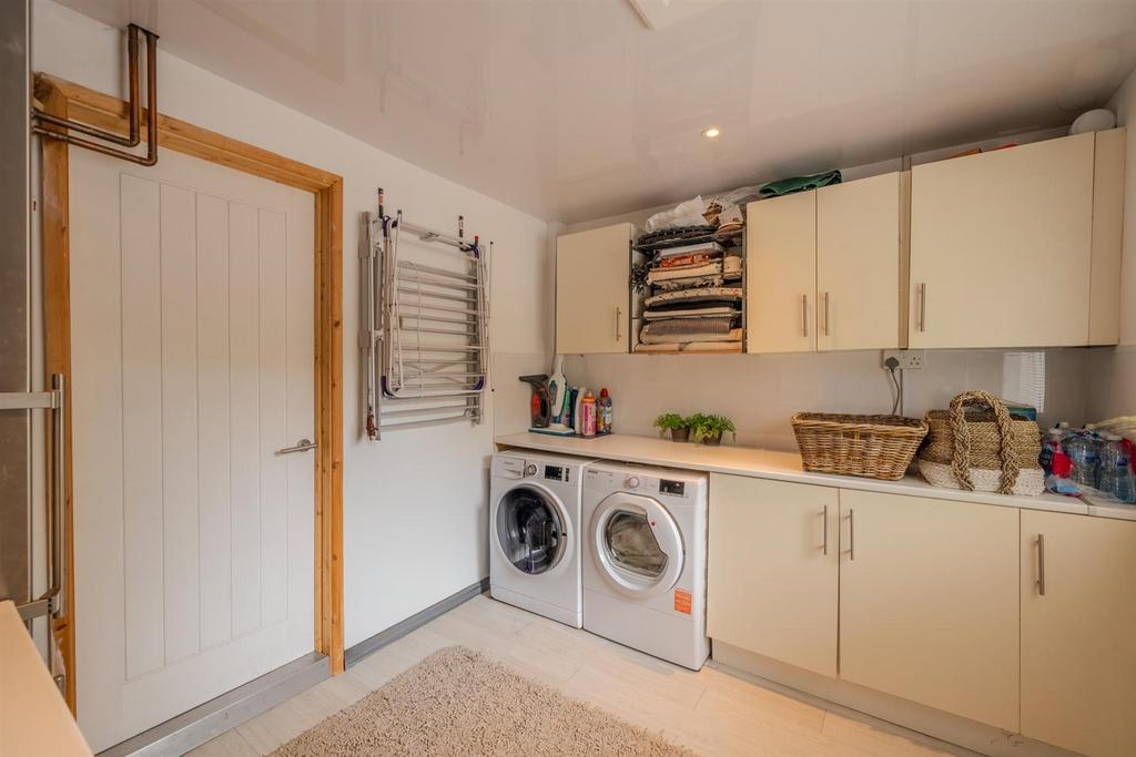 32 Glan Rhyd-26.jpg