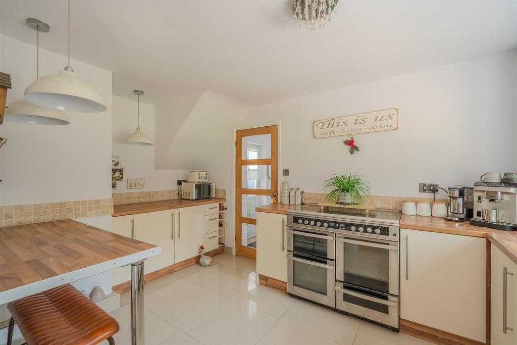 32 Glan Rhyd-20.jpg