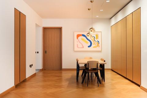 2 bedroom apartment for sale, Kensington Road, London, W8