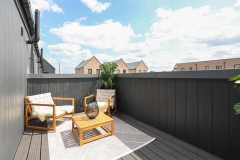 3 bedroom terraced house for sale, Waverley Central, Waverley S60