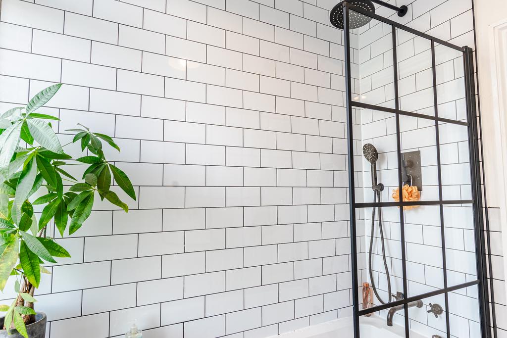 Bathroom1b