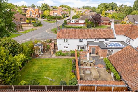 4 bedroom detached house for sale, Little Thorpe Lane, Thorpe-On-The-Hill, Lincoln