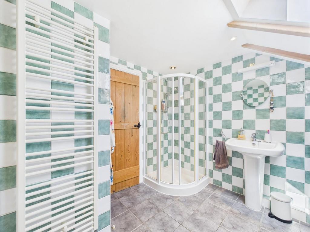 Granary Annexe - Bathroom