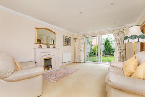 20 Bradley Road, Harestock, Winchester, SO22 6LG
