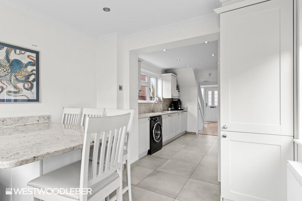 Marshcroft Drive 19.jpg
