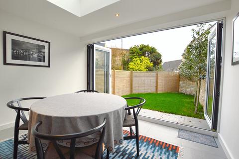 3 bedroom townhouse for sale, Warrenne Keep, Stamford