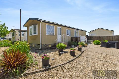 2 bedroom park home for sale, The Willows, Alford LN13