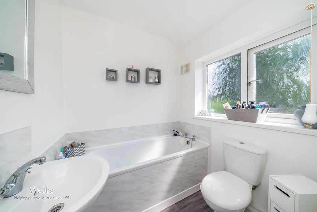 © Webbs Estate Agents © (26 of 101).jpg