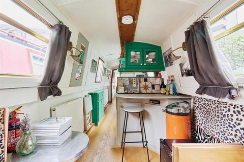1 bedroom houseboat for sale, Regents Canal Towpath, Lisson Grove, NW8