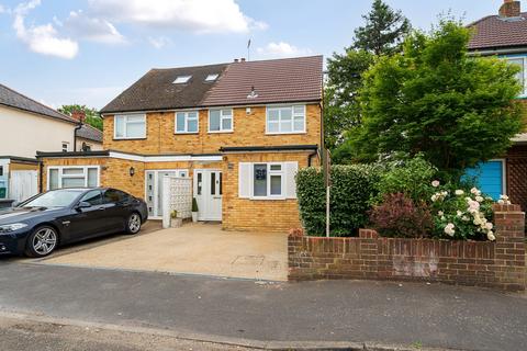 2 bedroom semi-detached house for sale, Crockford Park Road, Addlestone, KT15