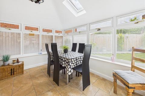 26 Upton Lane, Abbeymead, Gloucester, GL4 5UB