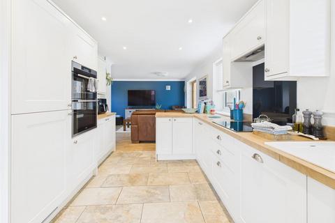 26 Upton Lane, Abbeymead, Gloucester, GL4 5UB