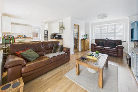 26 Upton Lane, Abbeymead, Gloucester, GL4 5UB