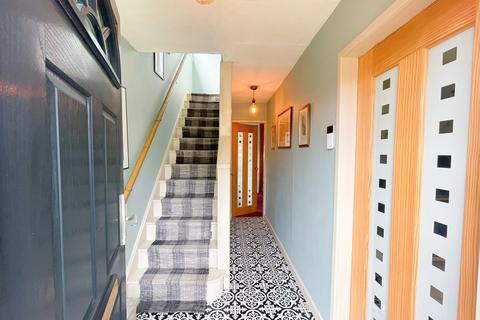 3 bedroom semi-detached house for sale, Redhill Drive, Bredbury