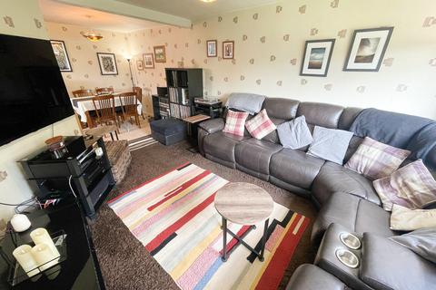 3 bedroom semi-detached house for sale, Redhill Drive, Bredbury