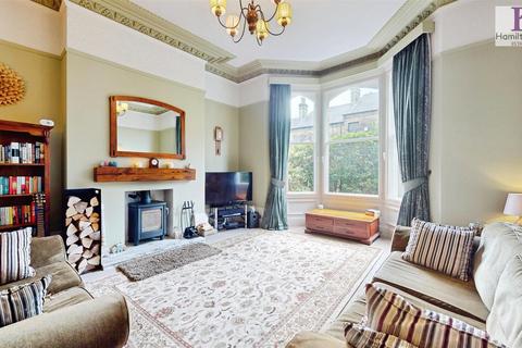 4 bedroom semi-detached house for sale, High Street, Brighouse