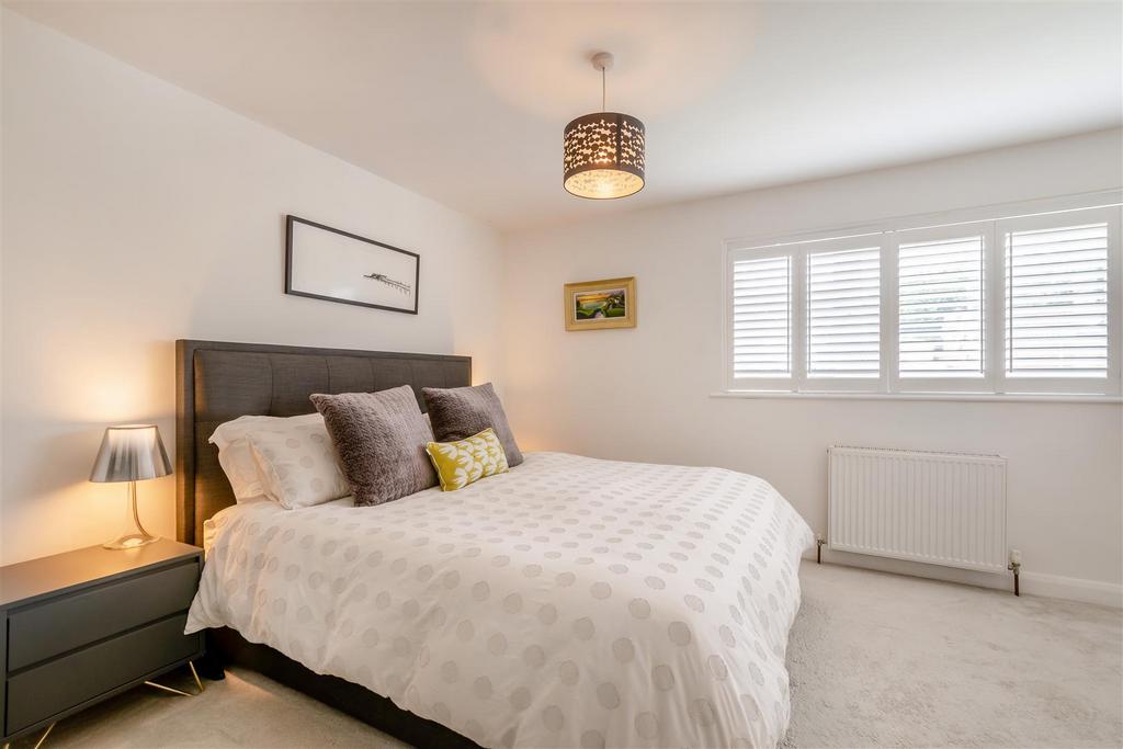 8651011-interior19.jpg