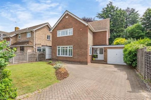 4 bedroom detached house for sale, Bentlif Close, Maidstone