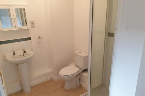 2 bedroom flat for sale, Fox Court, Aldershot