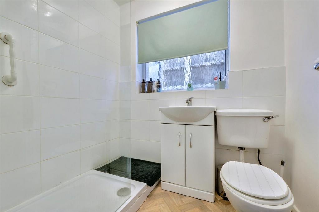 Shower Room 1.jpeg