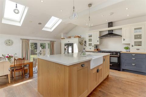 5 bedroom semi-detached house for sale, Kings Road, Bramhope