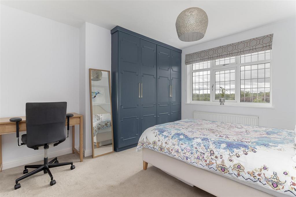 Bedroom 3.jpg