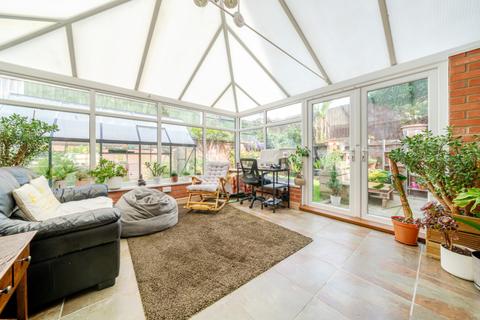 1 Toothill Gardens, Grimsby, DN34 4EP
