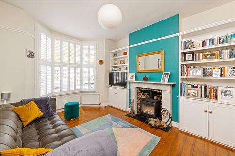 15 Probert Road, London, SW2 1BN