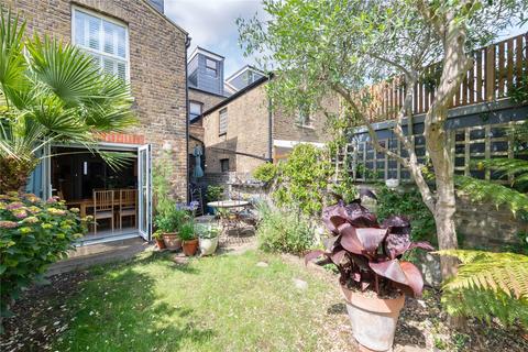 15 Probert Road, London, SW2 1BN