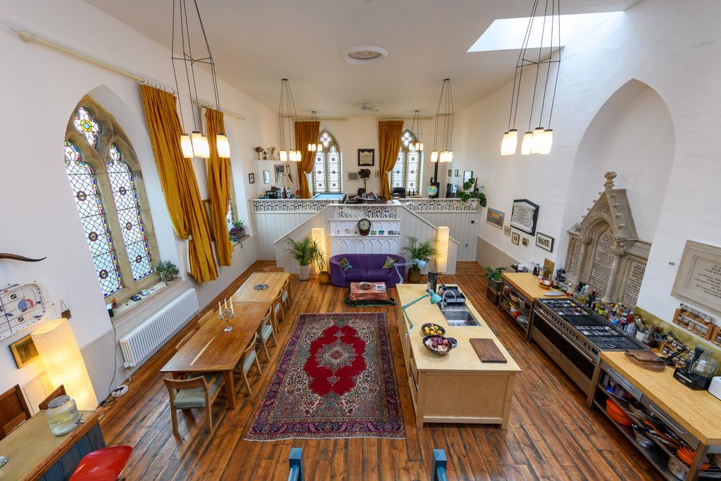 Gallery View