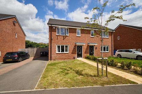 3 bedroom semi-detached house for sale, Donald Cobley Close, Hinckley