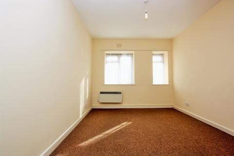 1 bedroom flat to rent, Burnham Court, Brent Street, Hendon, NW4