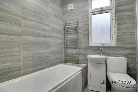 undefined, Grant Road, Wealdstone