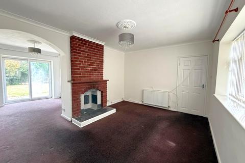 3 bedroom semi-detached house for sale, Chestnut Grove, Kidderminster, DY11