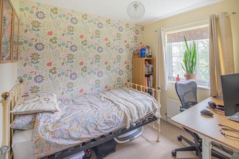 4 Basevi Close, Malmesbury, SN16 0GA