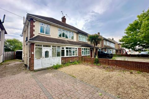 92 Squirrels Heath Road, Romford, RM3 0LU