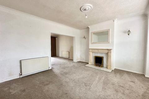 92 Squirrels Heath Road, Romford, RM3 0LU