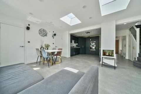 4 bedroom detached house for sale, Main Road, Sundridge, TN14