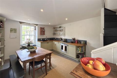 16 Bridge Street, Bradford-on-avon, BA15 1BY