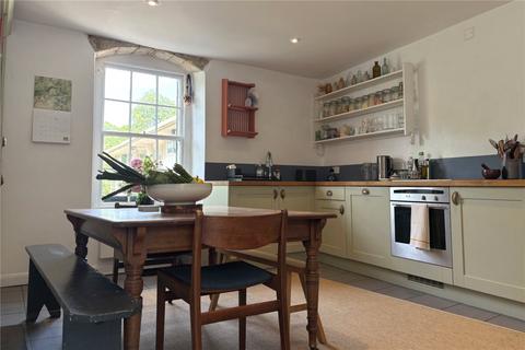 16 Bridge Street, Bradford-on-avon, BA15 1BY