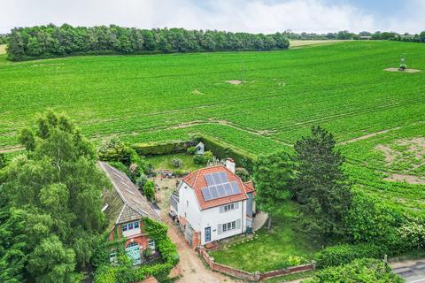 3 bedroom cottage for sale, South Creake