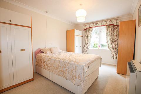 1 bedroom flat for sale, Ash Grove, Cambridge CB25