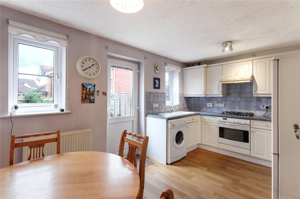 Kitchen/Dining